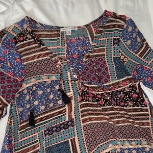 American Eagle pattern blouse